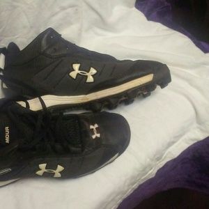Under armour football cleats